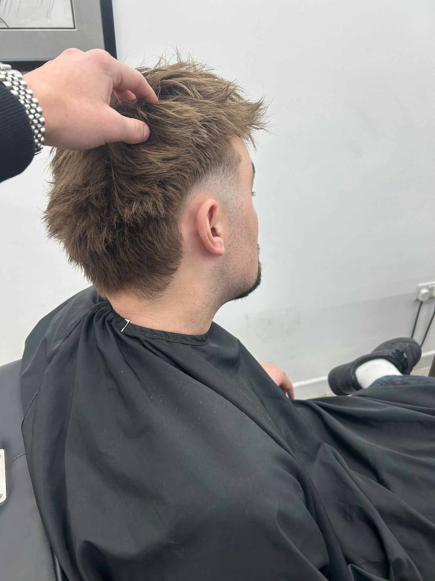 Help Up Complete Barbering Course Part time 2 days a week over 25 weeks = 50 days 350 hours (Tue to Fri) start 27 June 2025